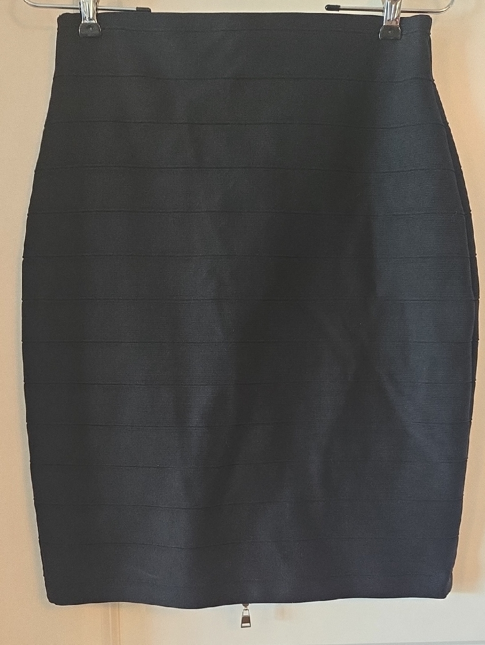 Source Unknown Black Bandage-Style Pencil Skirt